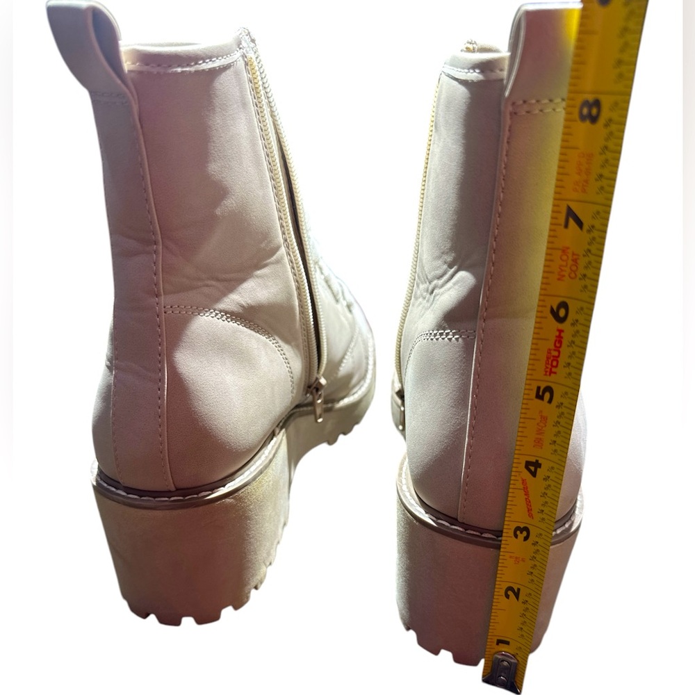 DV Dolce Vita Rachal‎ Ankle Lace-Up/Zipper Boot Size 10 - Picture 9 of 9